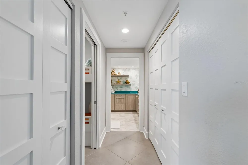 1170 GULF BOULEVARD #403 Clearwater Beach, FL 33767
