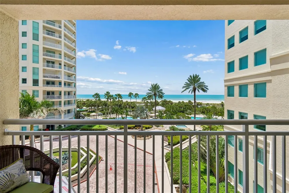 1170 GULF BOULEVARD #403 Clearwater Beach, FL 33767