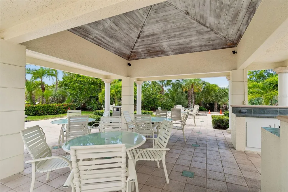 1170 GULF BOULEVARD #403 Clearwater Beach, FL 33767