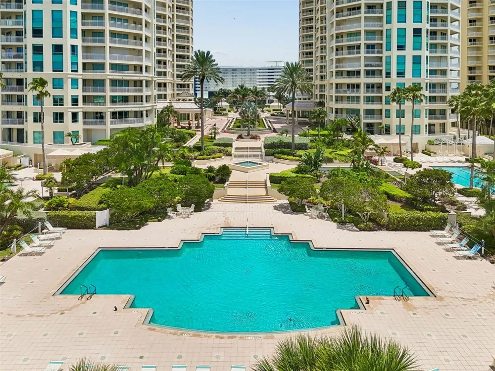 1170 GULF BOULEVARD #403 Clearwater Beach, FL 33767
