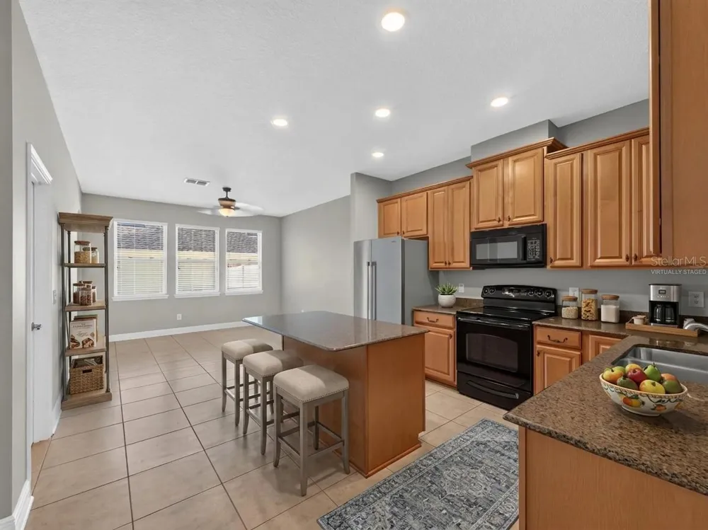 865 BELLES FERRY LOOP Sanford, FL 32771