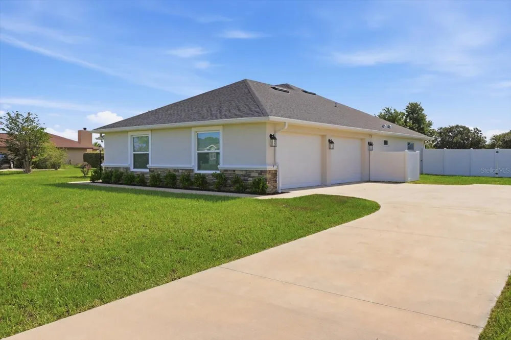 9811 SE 64TH AVENUE Belleview, FL 34420