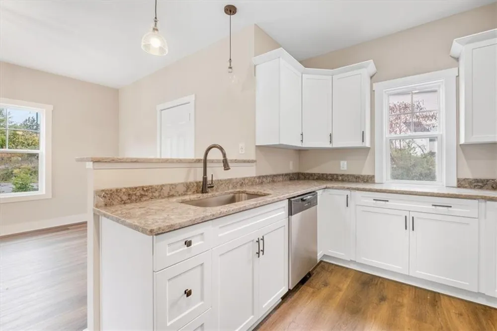 108 Hicksville Road Aragon, GA 30104