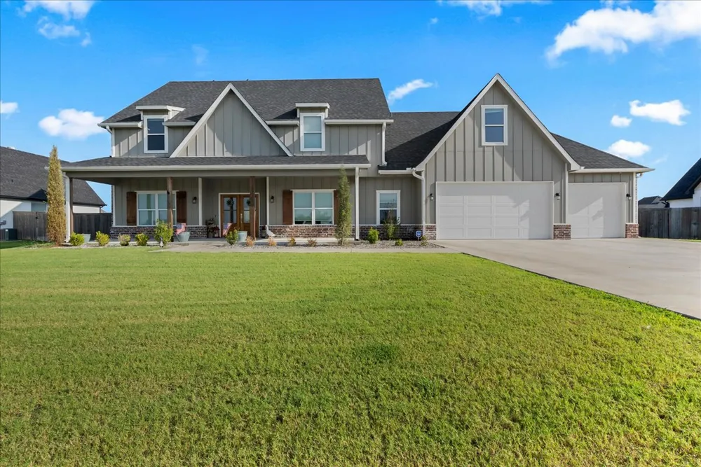 113 E 168th Street S Glenpool, OK 74033