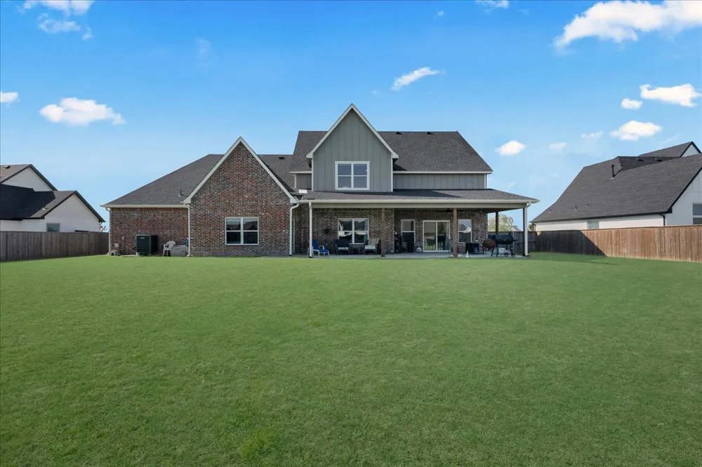 113 E 168th Street S Glenpool, OK 74033