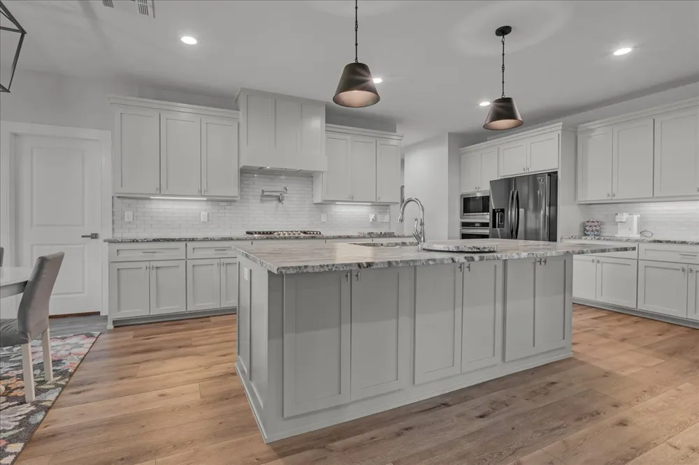 113 E 168th Street S Glenpool, OK 74033