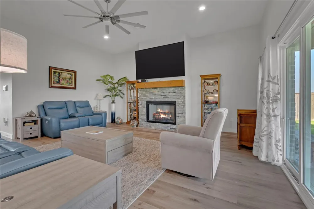 113 E 168th Street S Glenpool, OK 74033