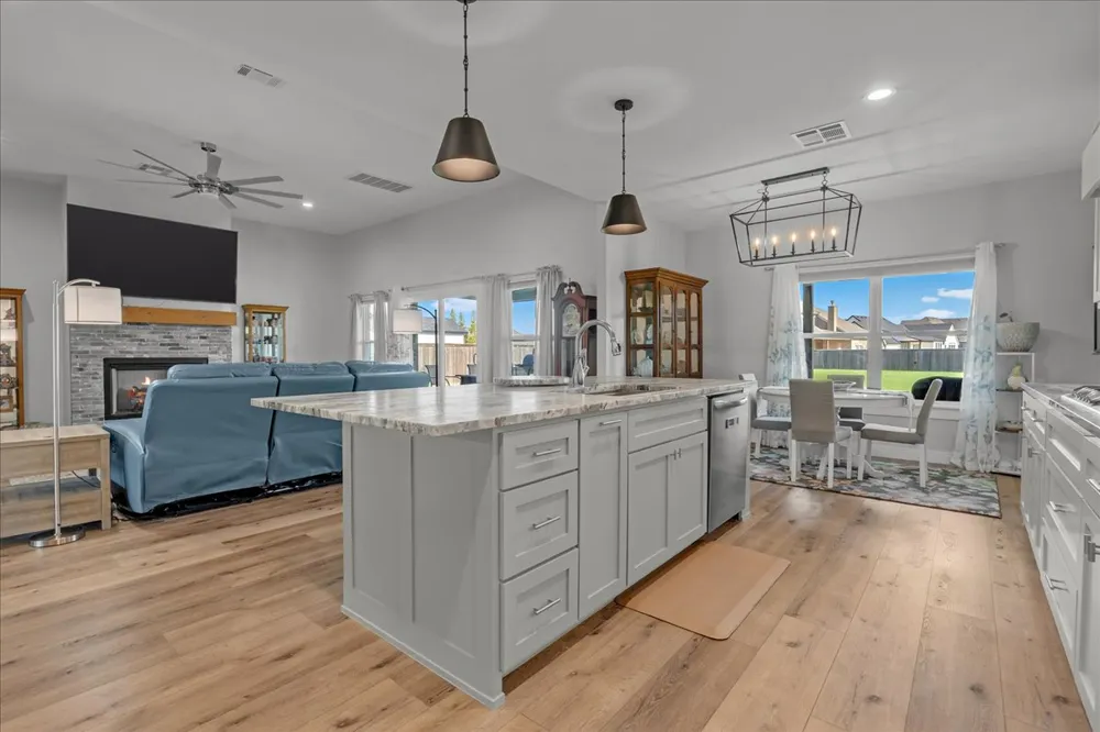 113 E 168th Street S Glenpool, OK 74033