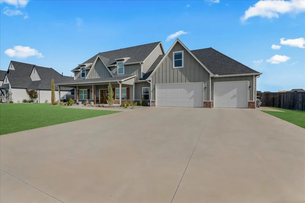 113 E 168th Street S Glenpool, OK 74033
