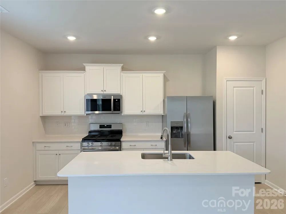 6337 Fairfax Court Maiden, NC 28650