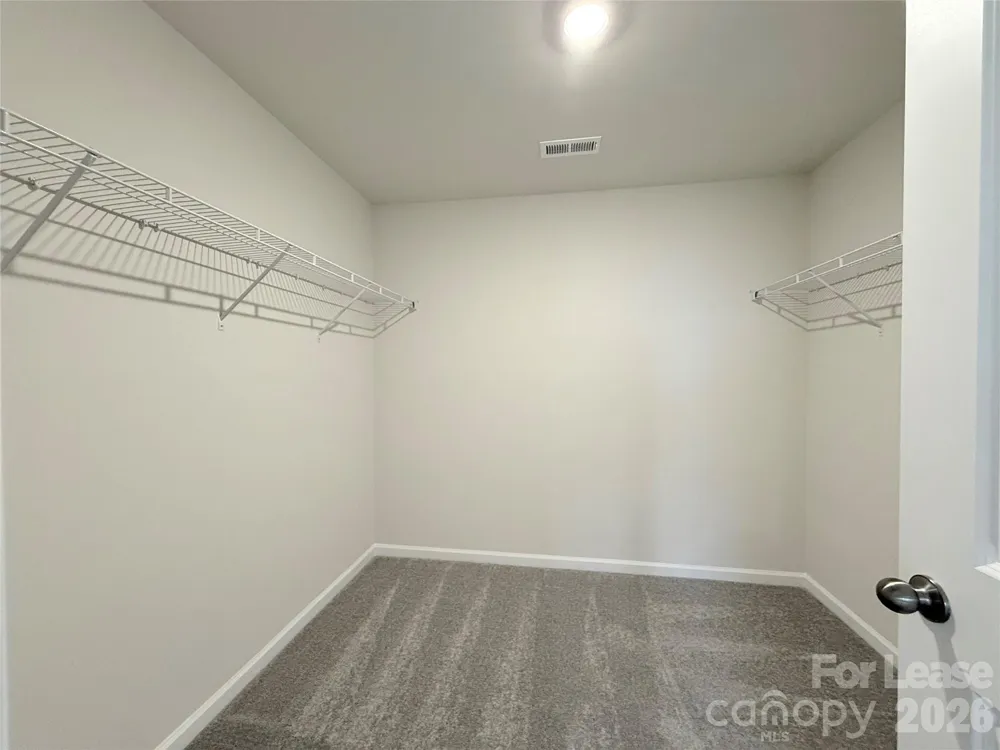 6337 Fairfax Court Maiden, NC 28650