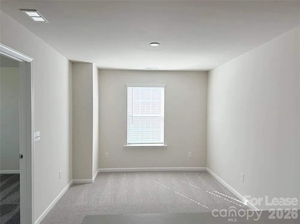 6337 Fairfax Court Maiden, NC 28650