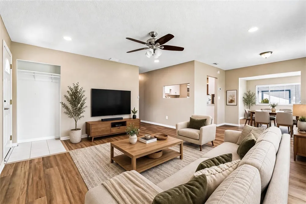 209 GENET COURT Sun City Center, FL 33573