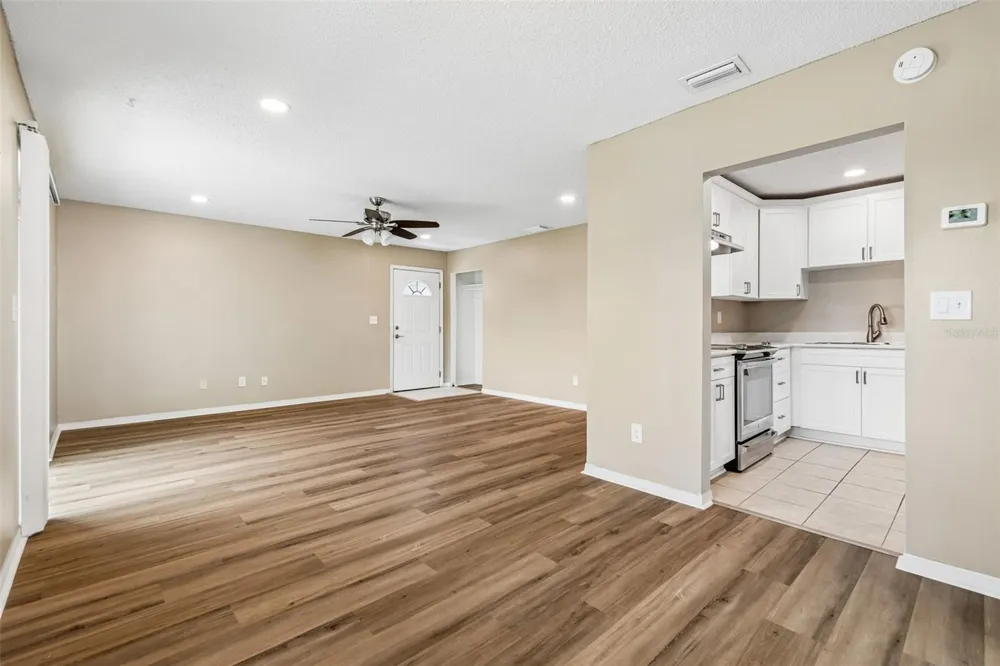 209 GENET COURT Sun City Center, FL 33573
