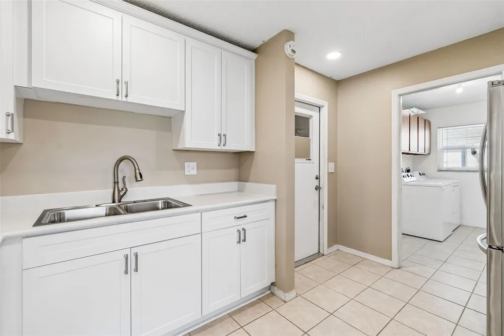 209 GENET COURT Sun City Center, FL 33573