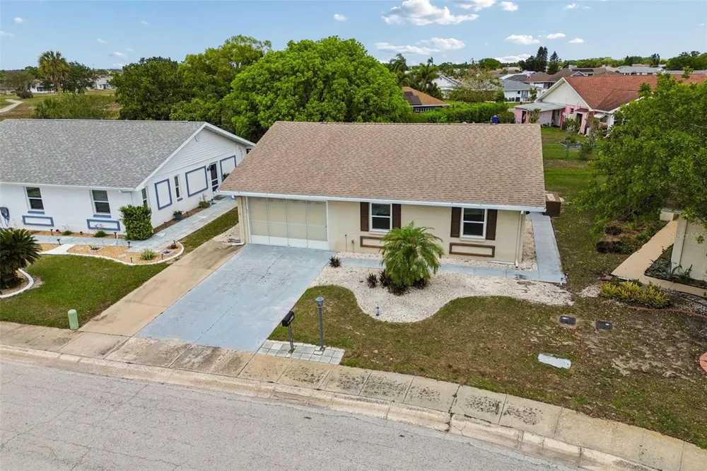 209 GENET COURT Sun City Center, FL 33573