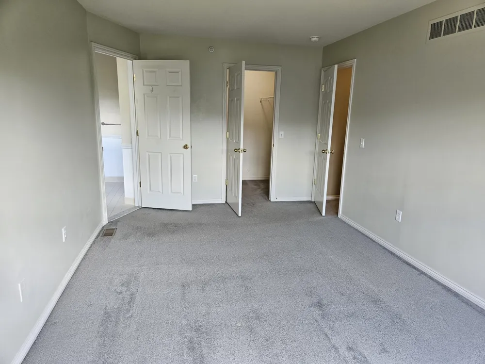 3041 Barclay Way Ann Arbor, MI 48105