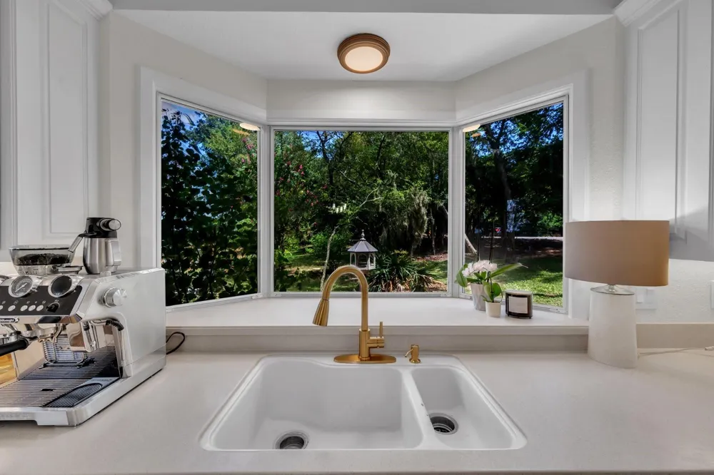 22373 La Jolla Court Huntsville, TX 77320