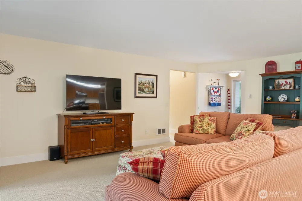 260 Mount Christie Drive Hoodsport, WA 98548
