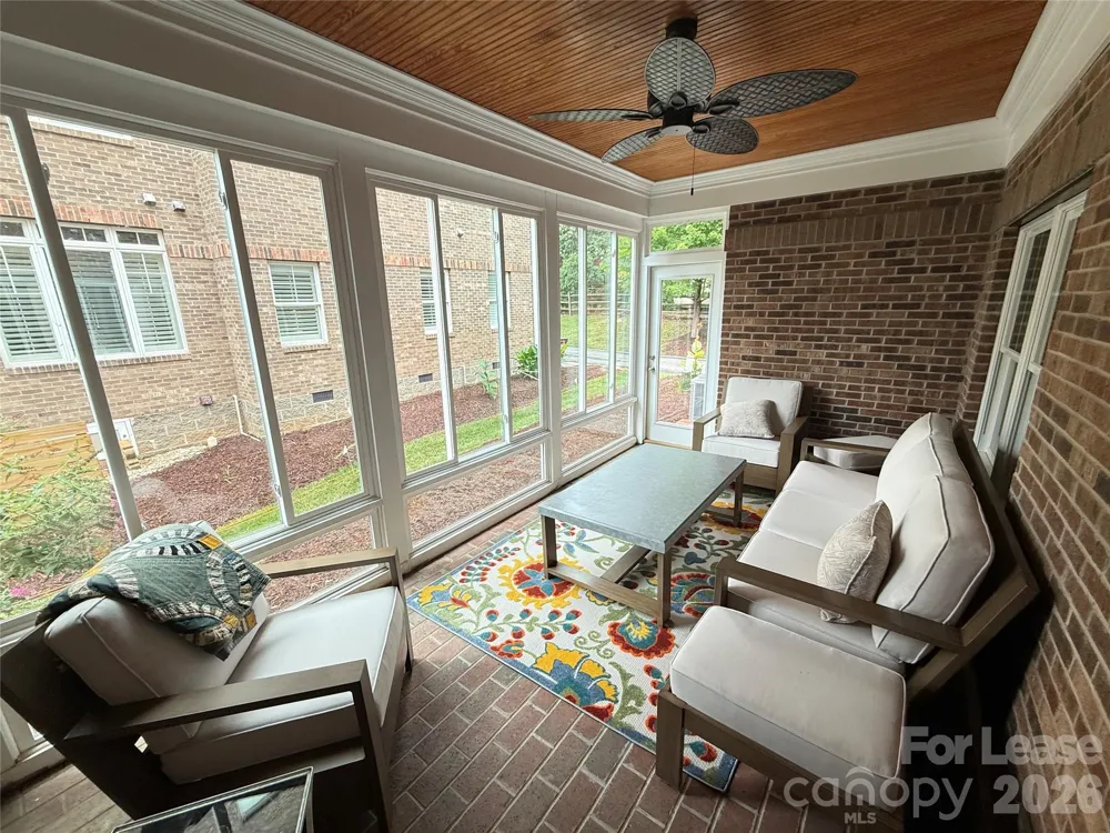 421 Spring Street Davidson, NC 28036
