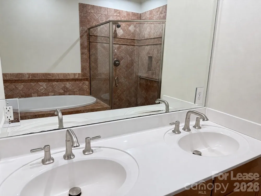 421 Spring Street Davidson, NC 28036