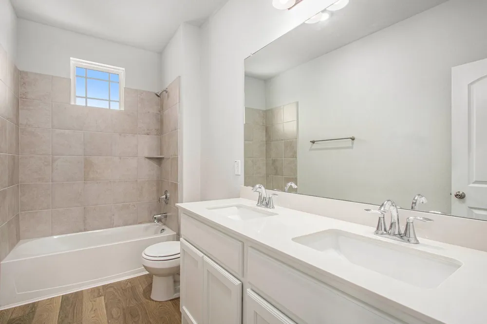 237 Edgewater Drive West Columbia, TX 77486