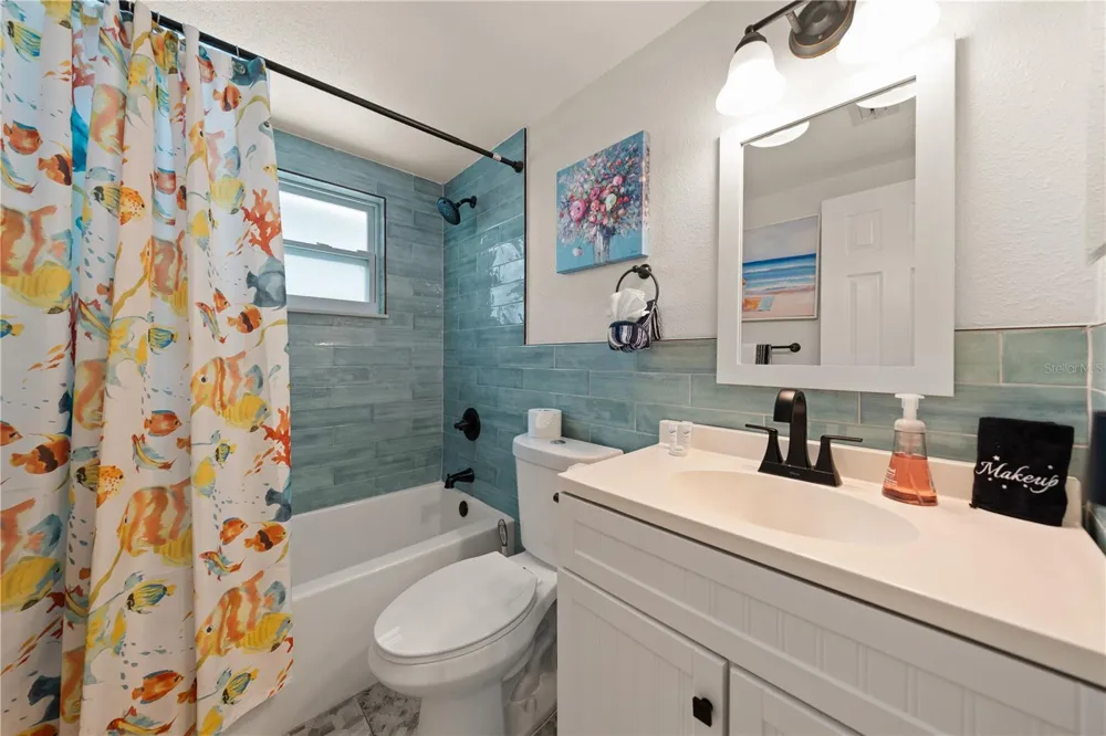 4114 SUNRAY DRIVE Holiday, FL 34691
