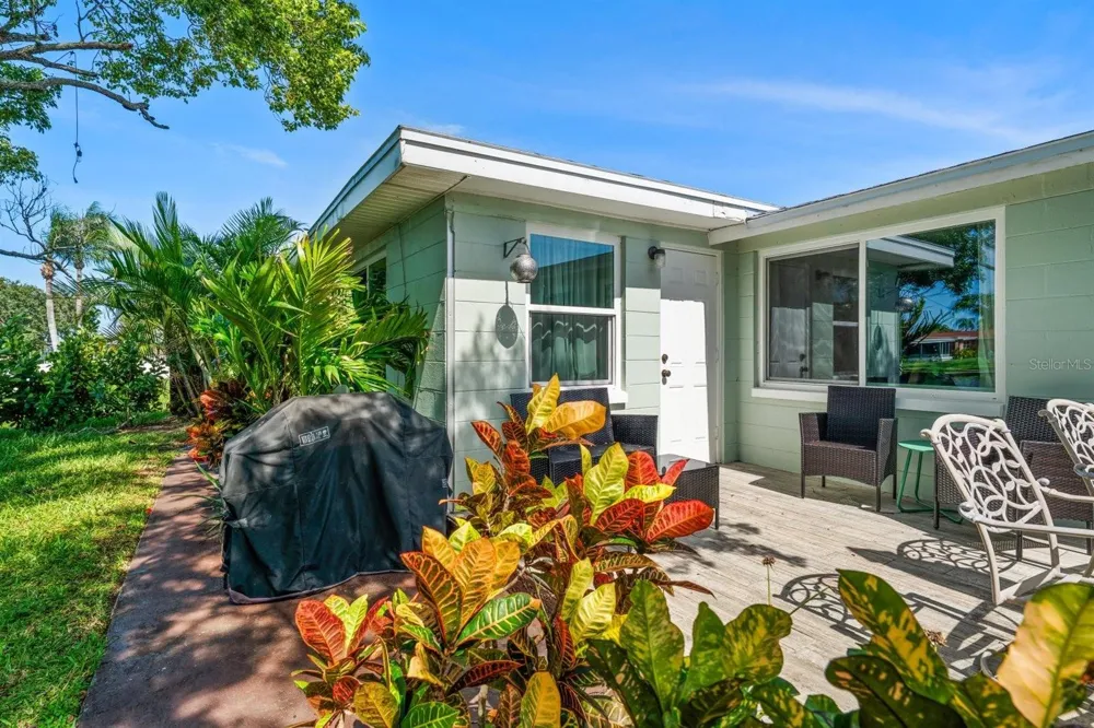 4114 SUNRAY DRIVE Holiday, FL 34691
