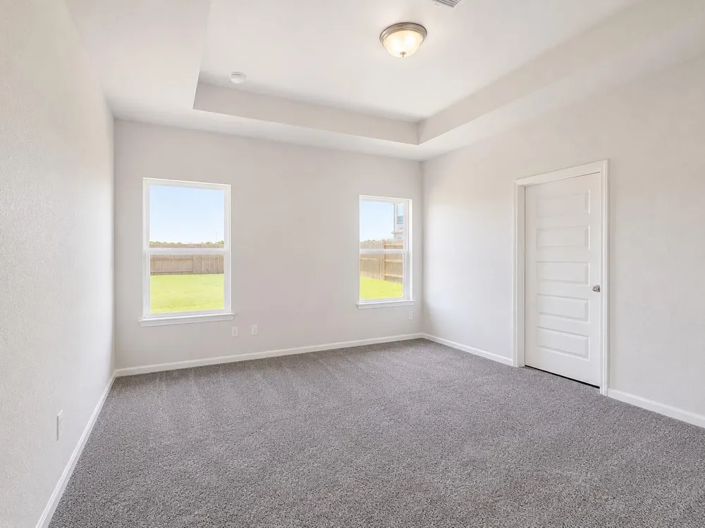 1929 Riverside Circle Dayton, TX 77535