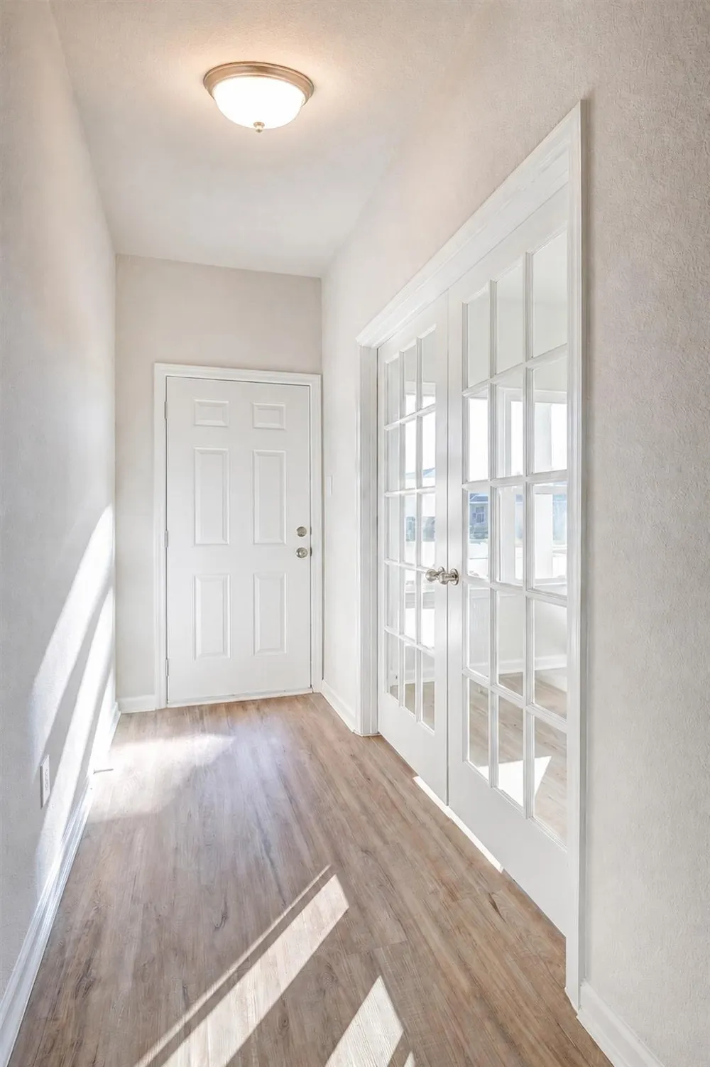 1929 Riverside Circle Dayton, TX 77535