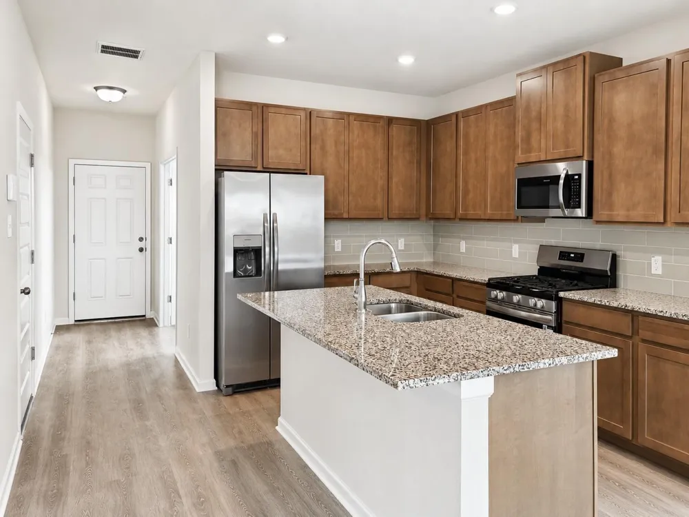 1929 Riverside Circle Dayton, TX 77535
