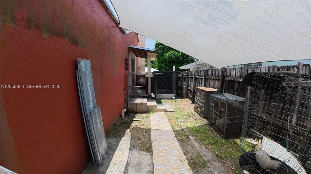15737 NW 40th Ct Miami Gardens, FL 33054