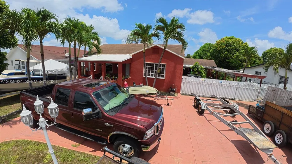 15737 NW 40th Ct Miami Gardens, FL 33054