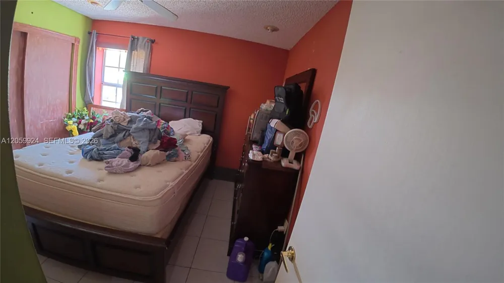 15737 NW 40th Ct Miami Gardens, FL 33054