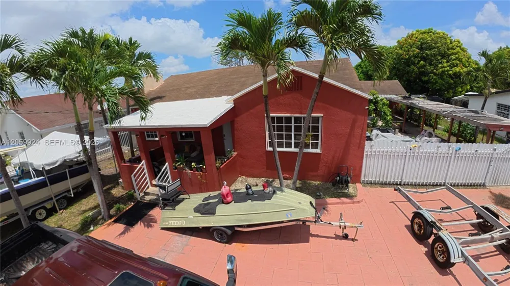 15737 NW 40th Ct Miami Gardens, FL 33054