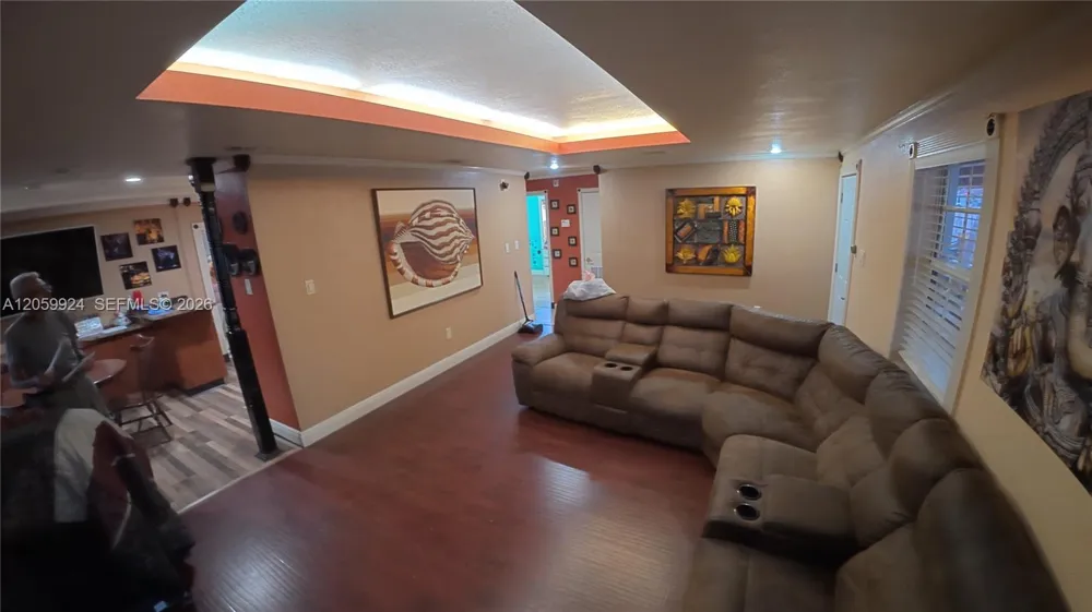 15737 NW 40th Ct Miami Gardens, FL 33054