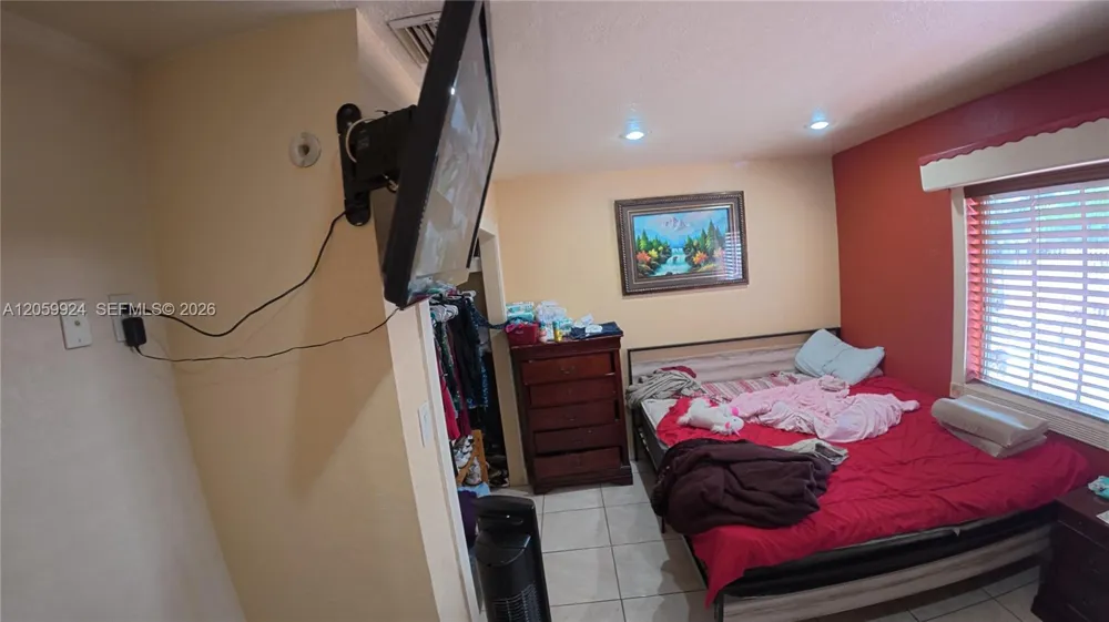 15737 NW 40th Ct Miami Gardens, FL 33054