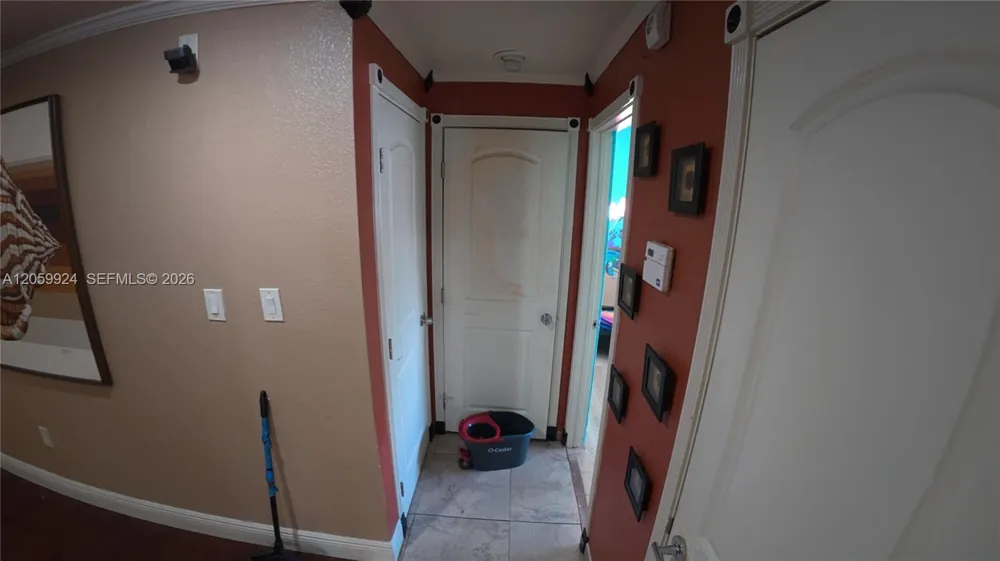 15737 NW 40th Ct Miami Gardens, FL 33054