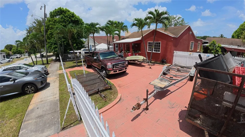 15737 NW 40th Ct Miami Gardens, FL 33054