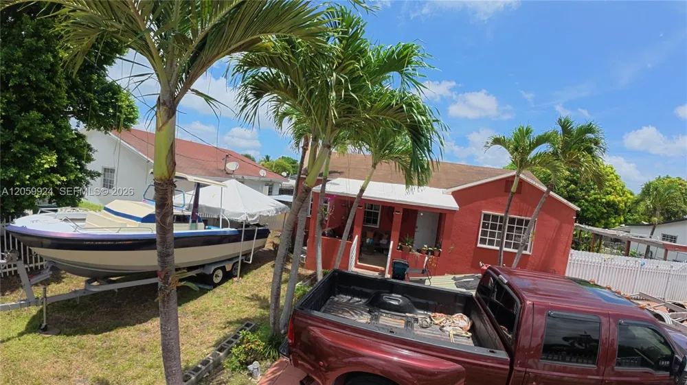 15737 NW 40th Ct Miami Gardens, FL 33054