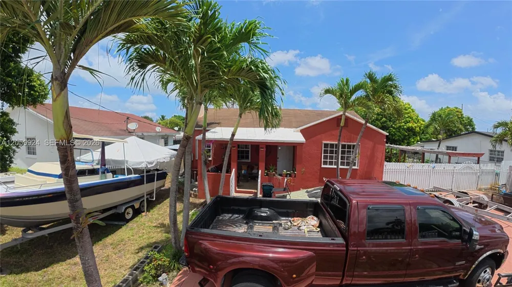 15737 NW 40th Ct Miami Gardens, FL 33054