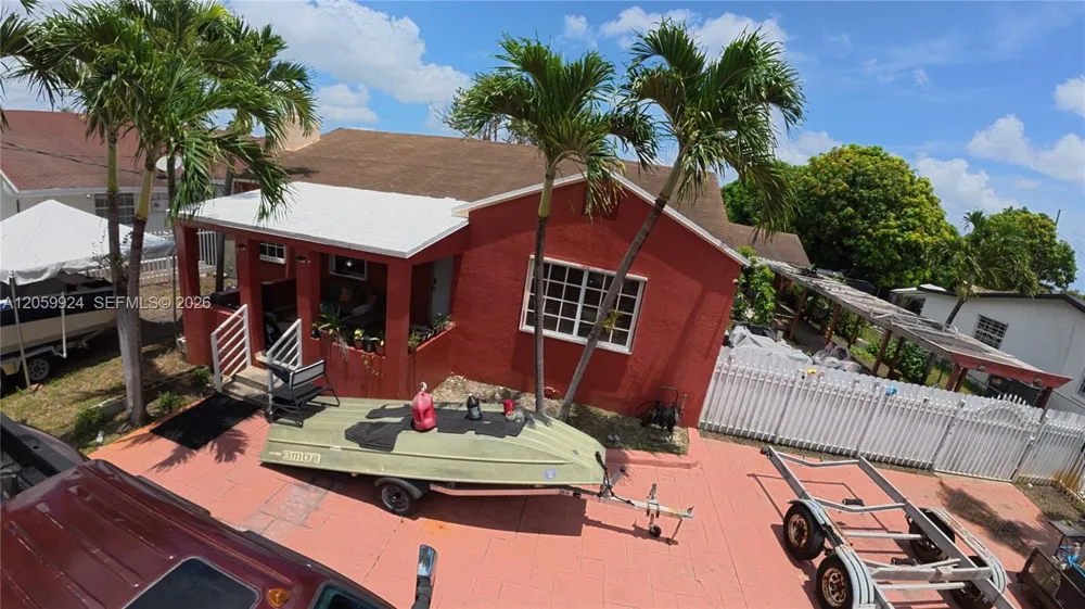 15737 NW 40th Ct Miami Gardens, FL 33054