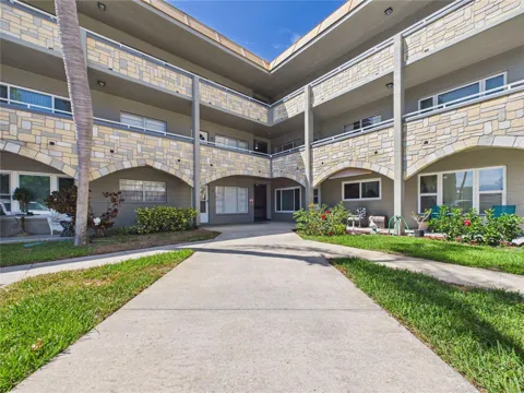2462 BRAZILIA DRIVE #42