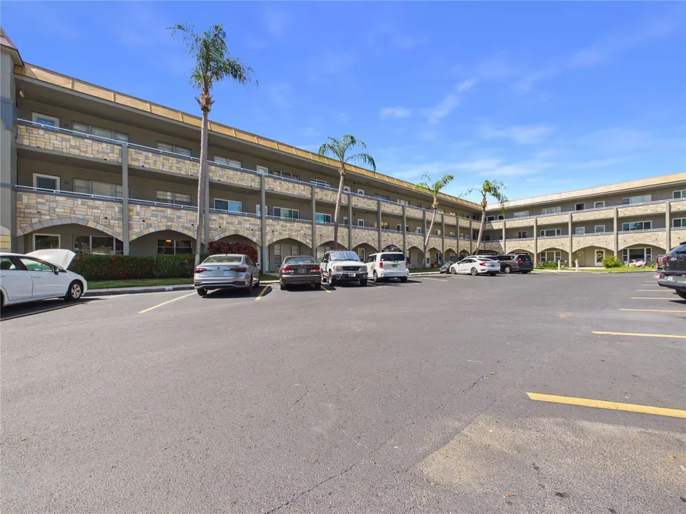 2462 BRAZILIA DRIVE #42 Clearwater, FL 33763