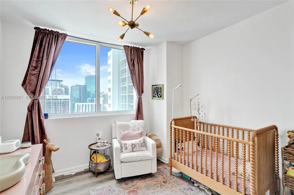 244 Biscayne Blvd #3409 Miami, FL 33132