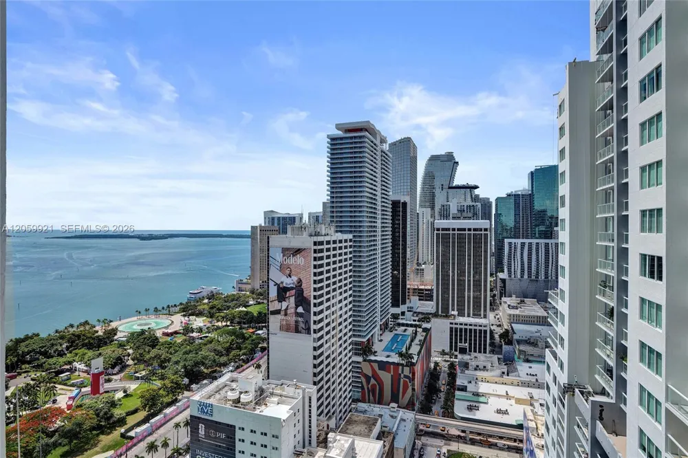 244 Biscayne Blvd #3409 Miami, FL 33132