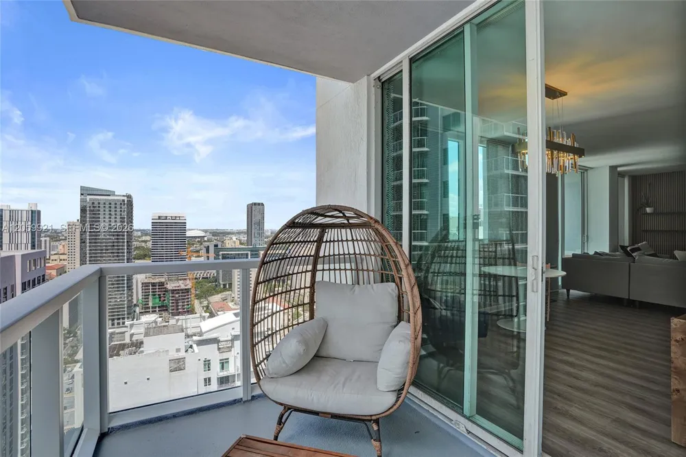 244 Biscayne Blvd #3409 Miami, FL 33132