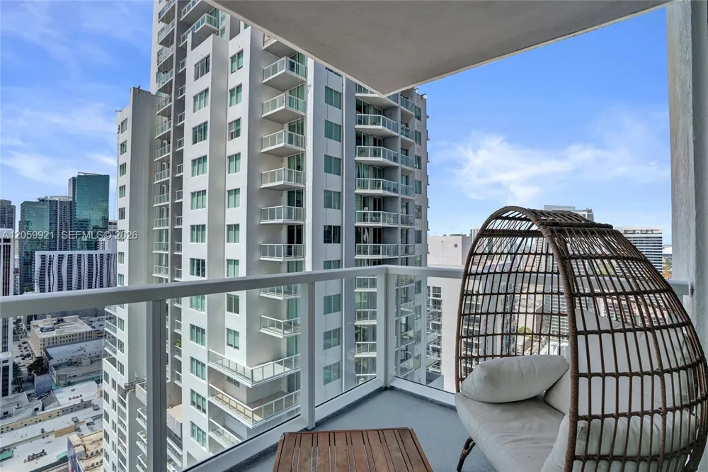 244 Biscayne Blvd #3409 Miami, FL 33132