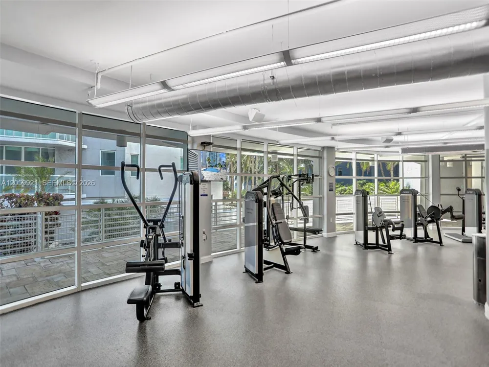 244 Biscayne Blvd #3409 Miami, FL 33132