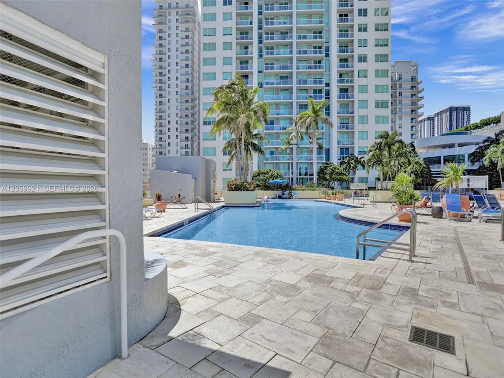 244 Biscayne Blvd #3409 Miami, FL 33132